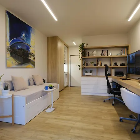Office Space - * Rethymno (Crete)